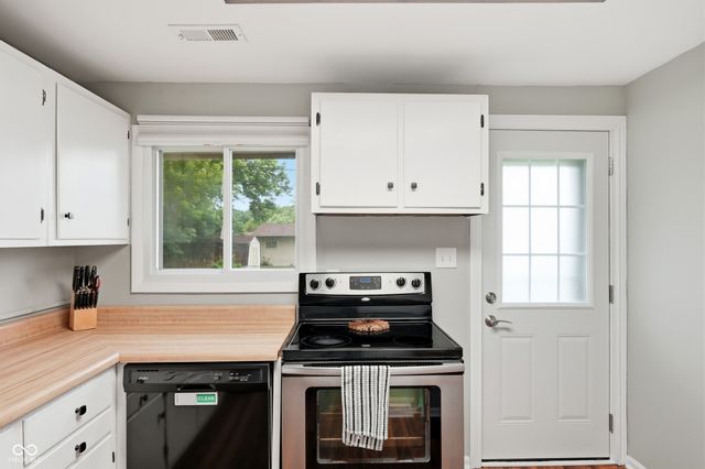 2015 Alton Street, Beech Grove, IN 46107