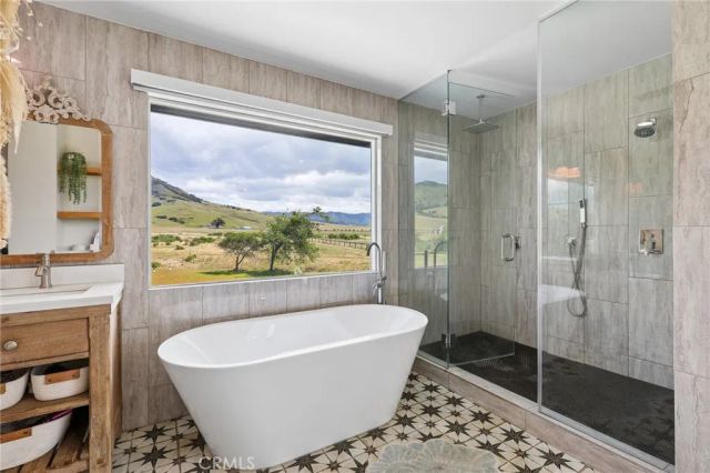 250 Oconnor Way, San Luis Obispo, CA 93405