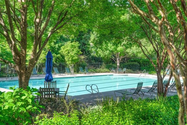 1027 Winding Branch Drive, Canton, GA 30114