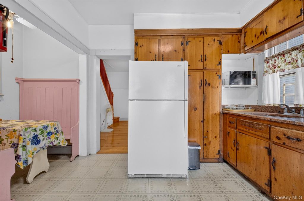 4084 Denman Street, Elmhurst, NY 11373 — photo 5