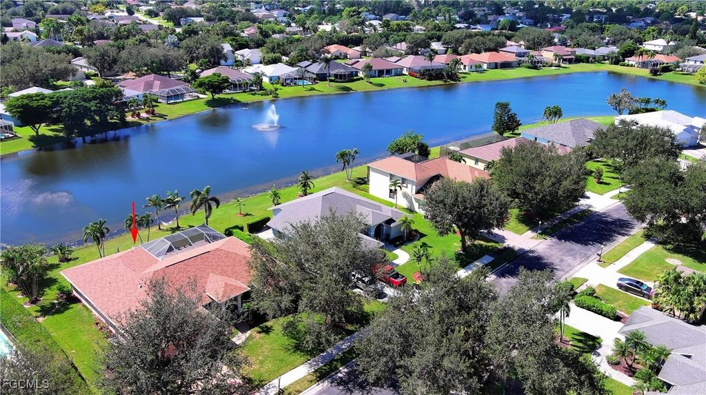 9160 Kings Cove CT, Fort Myers, FL 33967