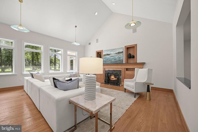 9744 THE CORRAL DR, Potomac, MD 20854
