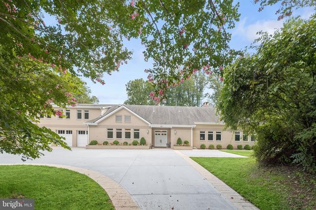 9744 THE CORRAL DR, Potomac, MD 20854