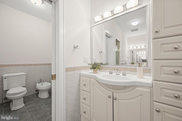 9744 THE CORRAL DR, Potomac, MD 20854
