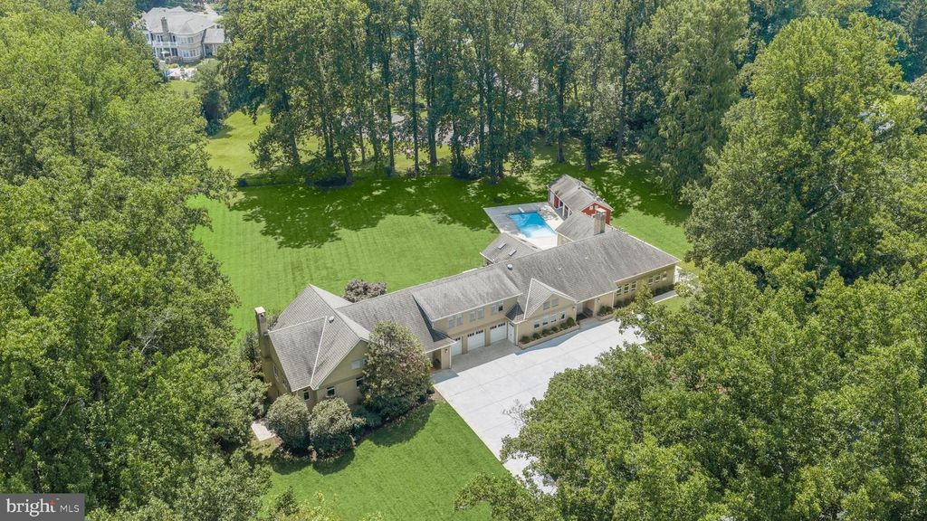 9744 THE CORRAL DR, Potomac, MD 20854