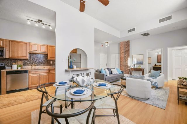 54 Forest St 212, Medford, MA 02155