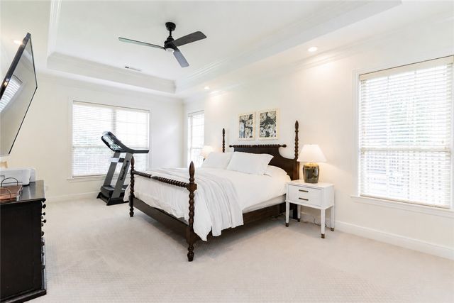 5087 S Strathmore Station Drive, Rogers, AR 72758
