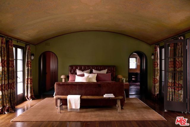 2666 Aberdeen Avenue, Los Angeles, CA 90027