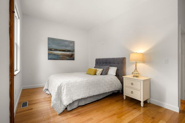 11 S Stone Mill Dr 712, Dedham, MA 02026