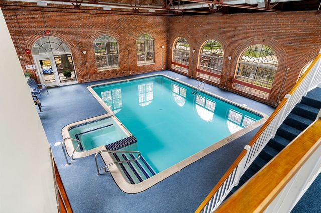 11 S Stone Mill Dr 712, Dedham, MA 02026