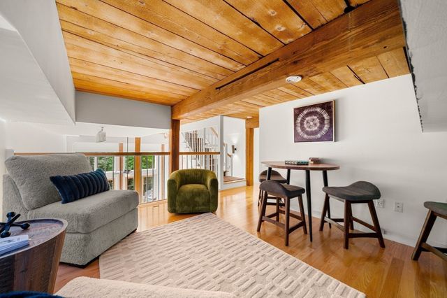 11 S Stone Mill Dr 712, Dedham, MA 02026