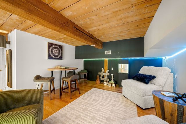 11 S Stone Mill Dr 712, Dedham, MA 02026
