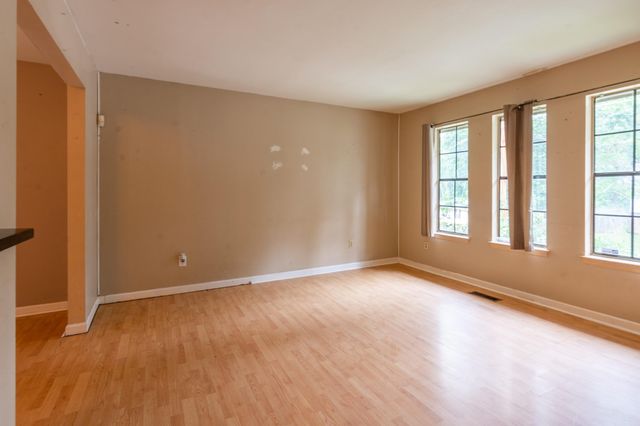 674 Charbell Street, Hixson, TN 37343