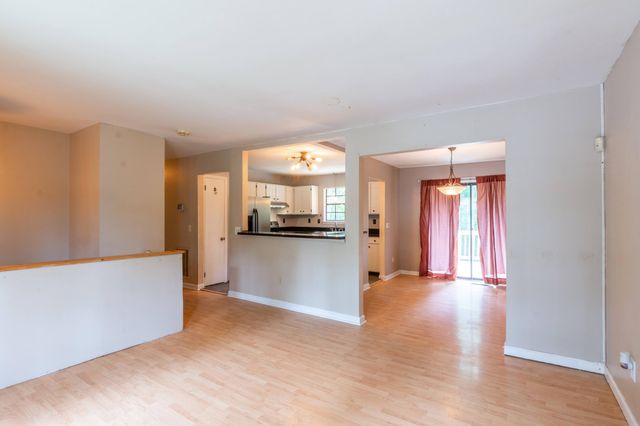 674 Charbell Street, Hixson, TN 37343