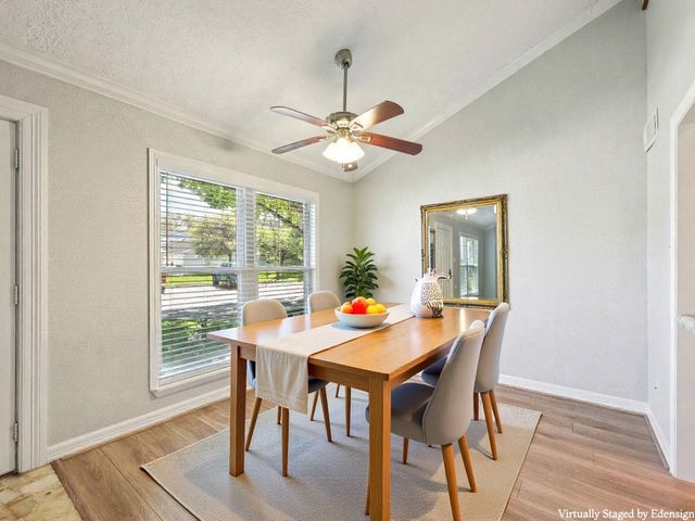 64 Hideaway Drive, Friendswood, TX 77546