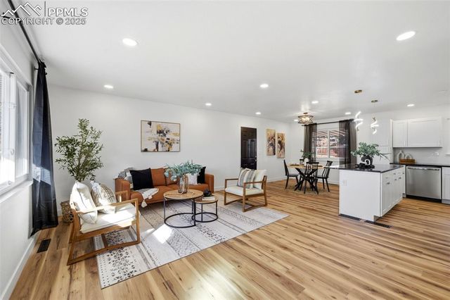 1315 Martin Drive, Colorado Springs, CO 80915