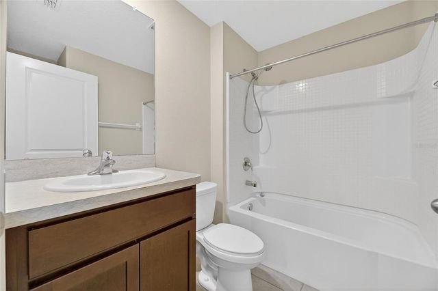 1324 OCEAN SPRAY DRIVE, Ruskin, FL 33570