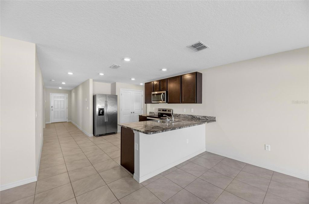 Image 19 of property listing at 1324 OCEAN SPRAY DRIVE, Ruskin, FL 33570