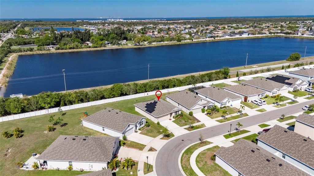 Image 49 of property listing at 1324 OCEAN SPRAY DRIVE, Ruskin, FL 33570