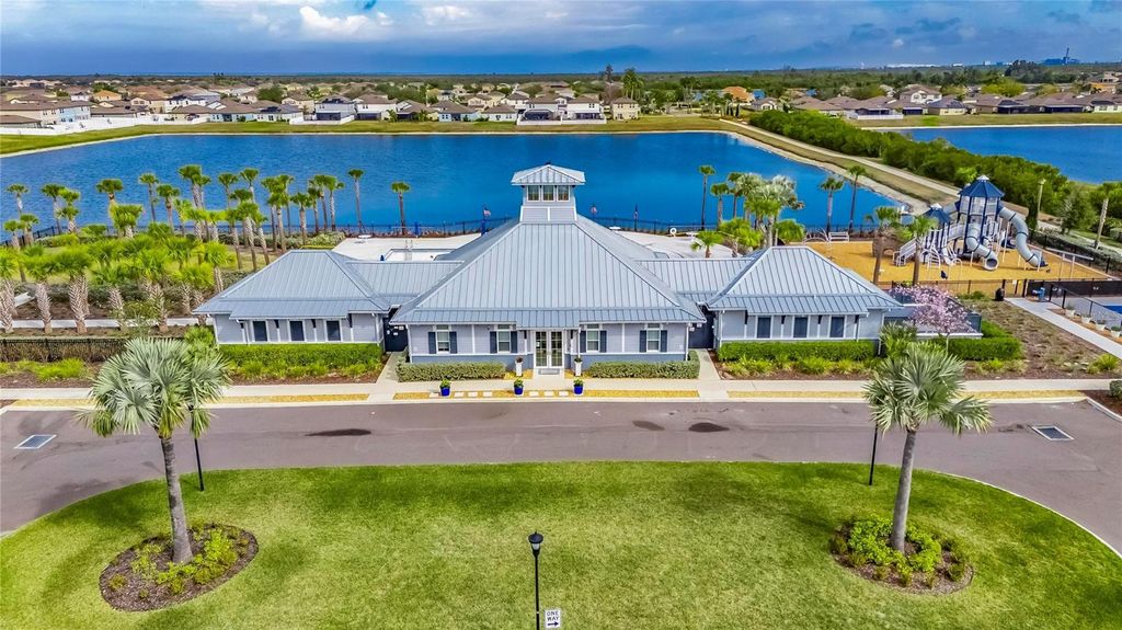 Image 52 of property listing at 1324 OCEAN SPRAY DRIVE, Ruskin, FL 33570