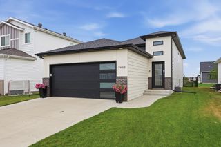 7903 Cottonwood Boulevard, Horace, ND 58047