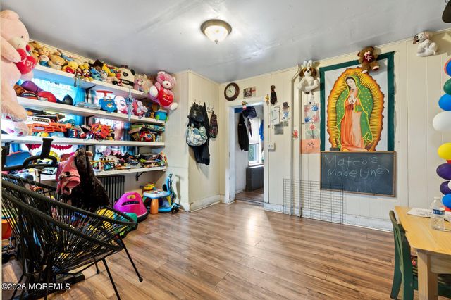 912 Sunset Avenue, Asbury Park, NJ 07712