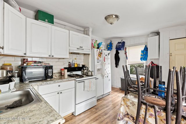 912 Sunset Avenue, Asbury Park, NJ 07712