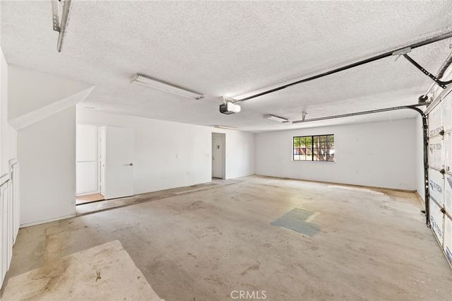 18565 Kalin Ranch Road, Victorville, CA 92395