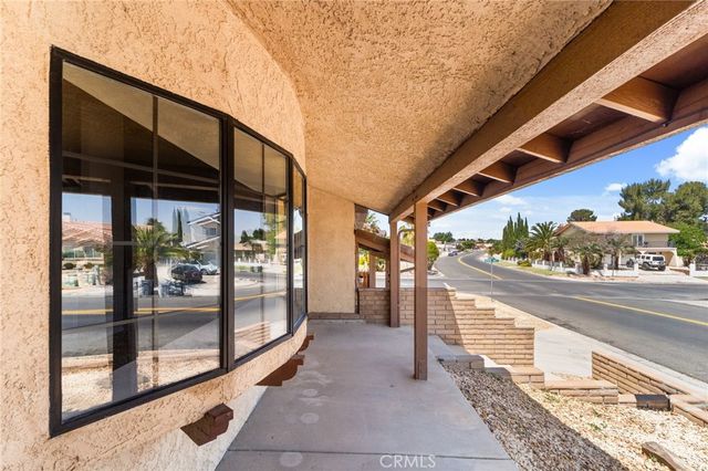 18565 Kalin Ranch Road, Victorville, CA 92395