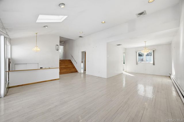 87 Executive Drive, New Hyde Park, NY 11040