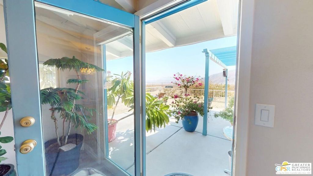Image 16 of property listing at 14701 Old Morongo Road, Whitewater, CA 92282