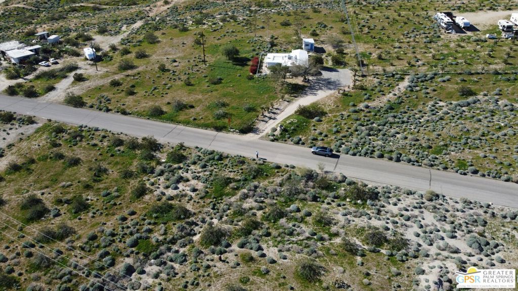Image 2 of property listing at 14701 Old Morongo Road, Whitewater, CA 92282