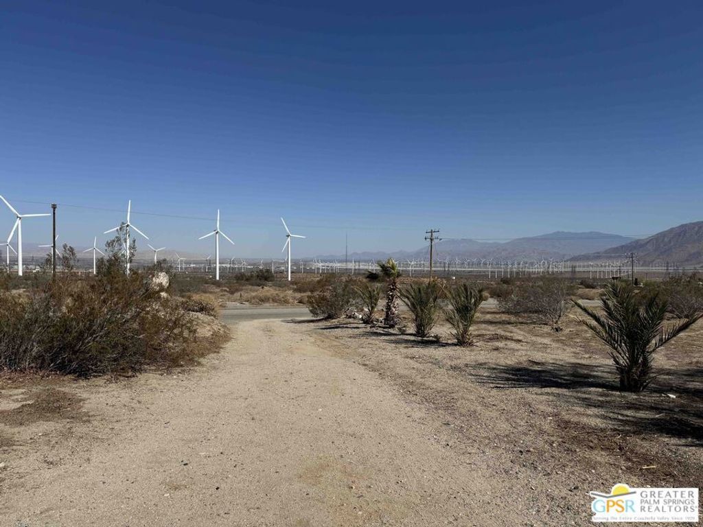 Image 74 of property listing at 14701 Old Morongo Road, Whitewater, CA 92282