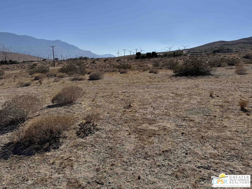 Image 75 of property listing at 14701 Old Morongo Road, Whitewater, CA 92282