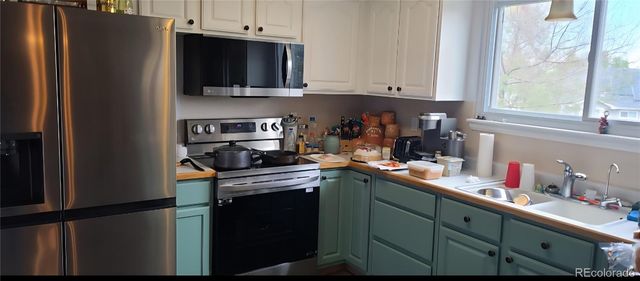 19387 E 41st Place, Denver, CO 80249