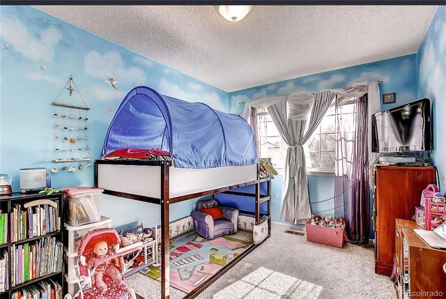 19387 E 41st Place, Denver, CO 80249