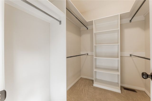 1406 Avery Place, Siloam Springs, AR 72761