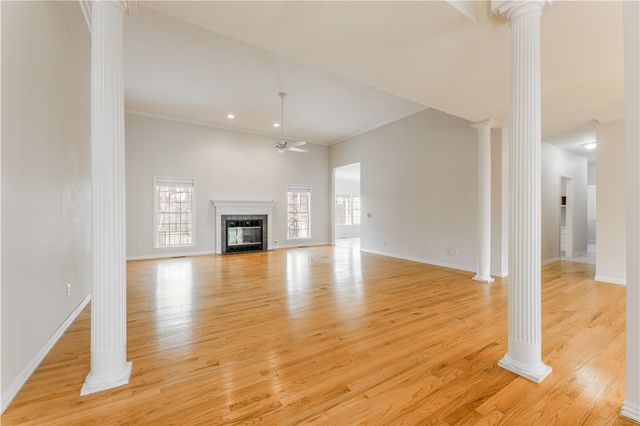 1406 Avery Place, Siloam Springs, AR 72761