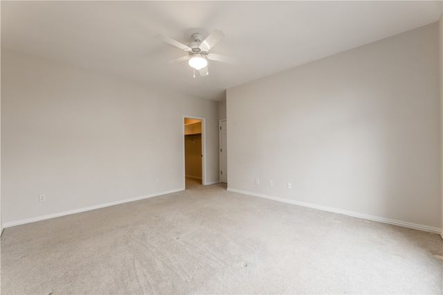 1406 Avery Place, Siloam Springs, AR 72761