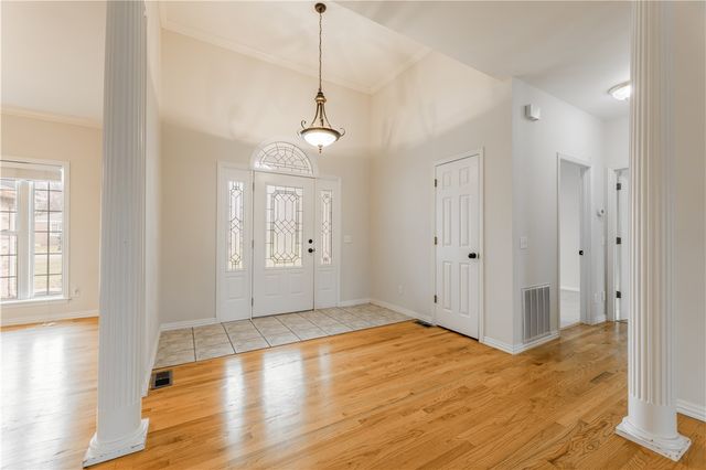 1406 Avery Place, Siloam Springs, AR 72761