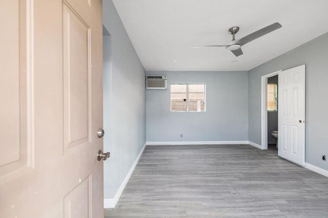 1059 N Palm Canyon Drive, Palm Springs, CA 92262