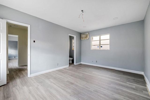 1059 N Palm Canyon Drive, Palm Springs, CA 92262