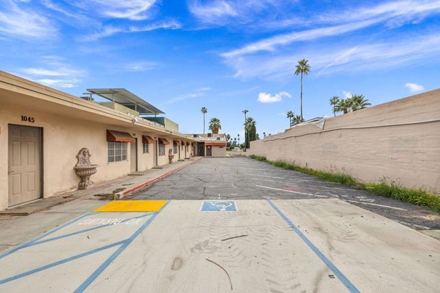 1059 N Palm Canyon Drive, Palm Springs, CA 92262