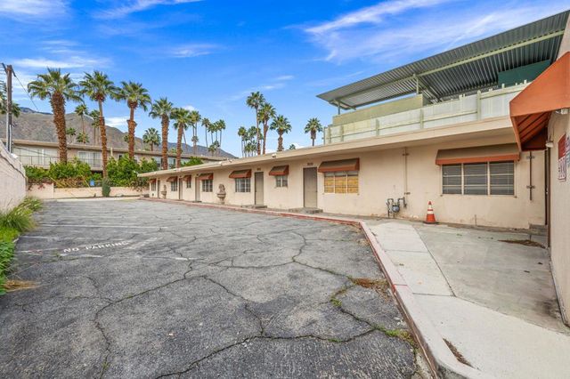 1059 N Palm Canyon Drive, Palm Springs, CA 92262