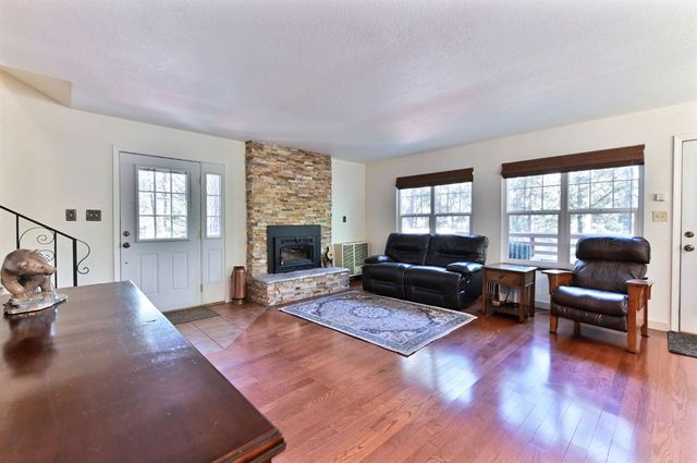 18190 N Meadow Dr, Pioneer, CA 95666