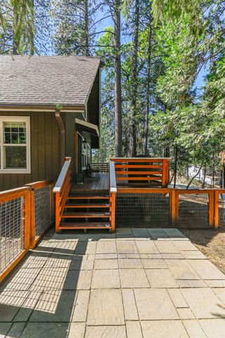 18190 N Meadow Dr, Pioneer, CA 95666