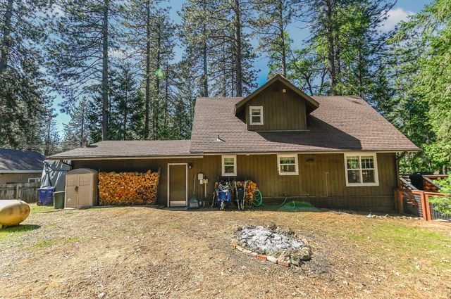 18190 N Meadow Dr, Pioneer, CA 95666