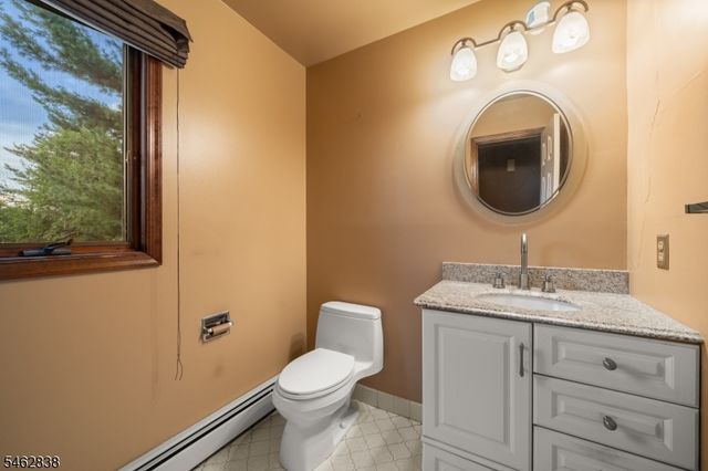 140 Allwood Rd E, Clifton City, NJ 07014