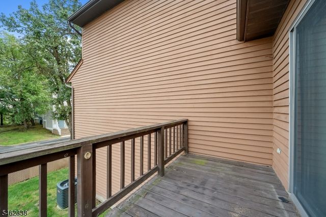 140 Allwood Rd E, Clifton City, NJ 07014
