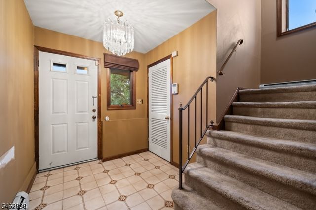 140 Allwood Rd E, Clifton City, NJ 07014